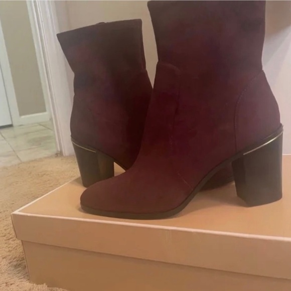 Michael Kors Chase ankle boots new size 11 - Picture 2 of 3